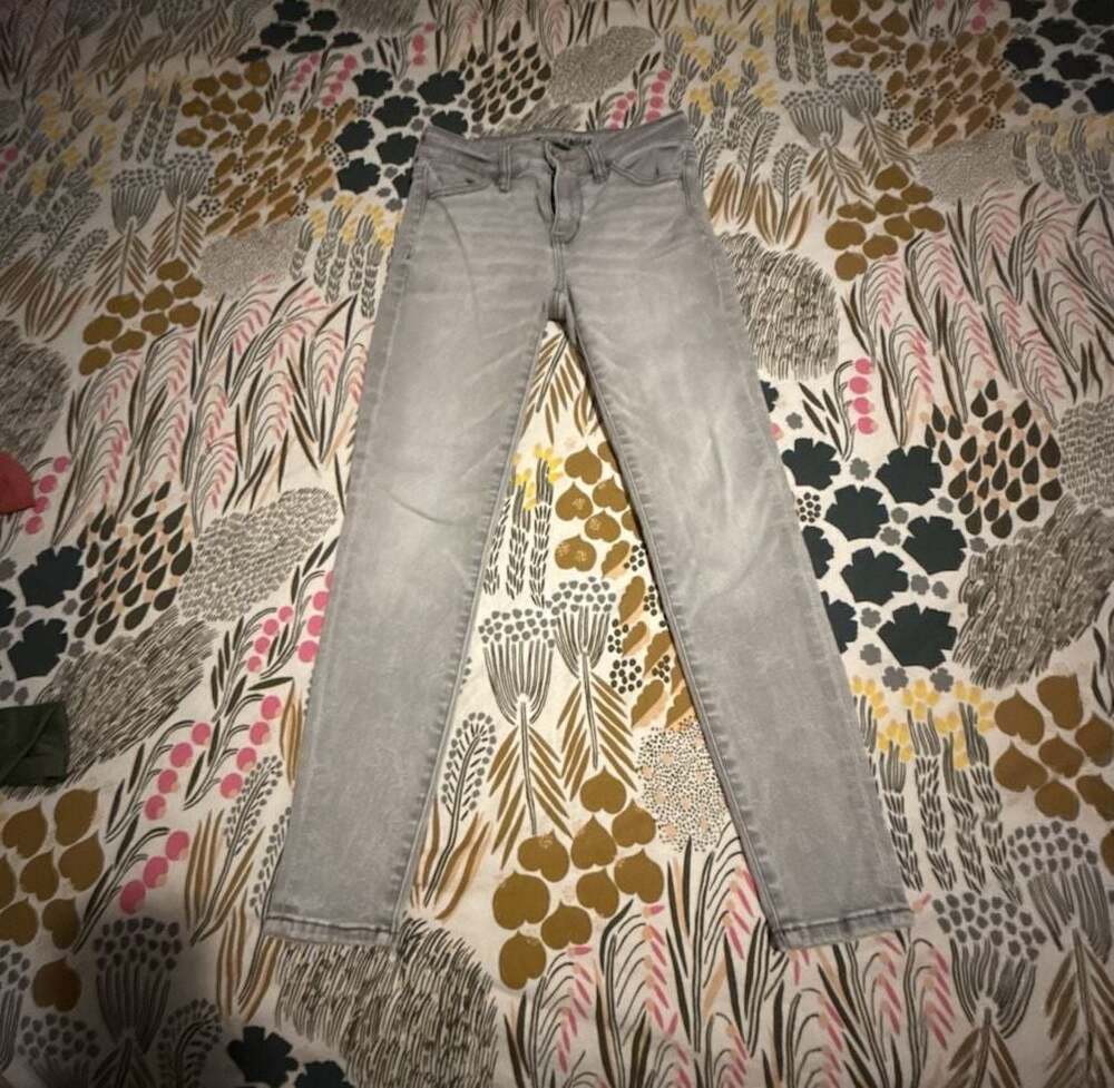 American Eagle Ne(x)t Level Stretch High-Waisted Gray Jegging Jeans